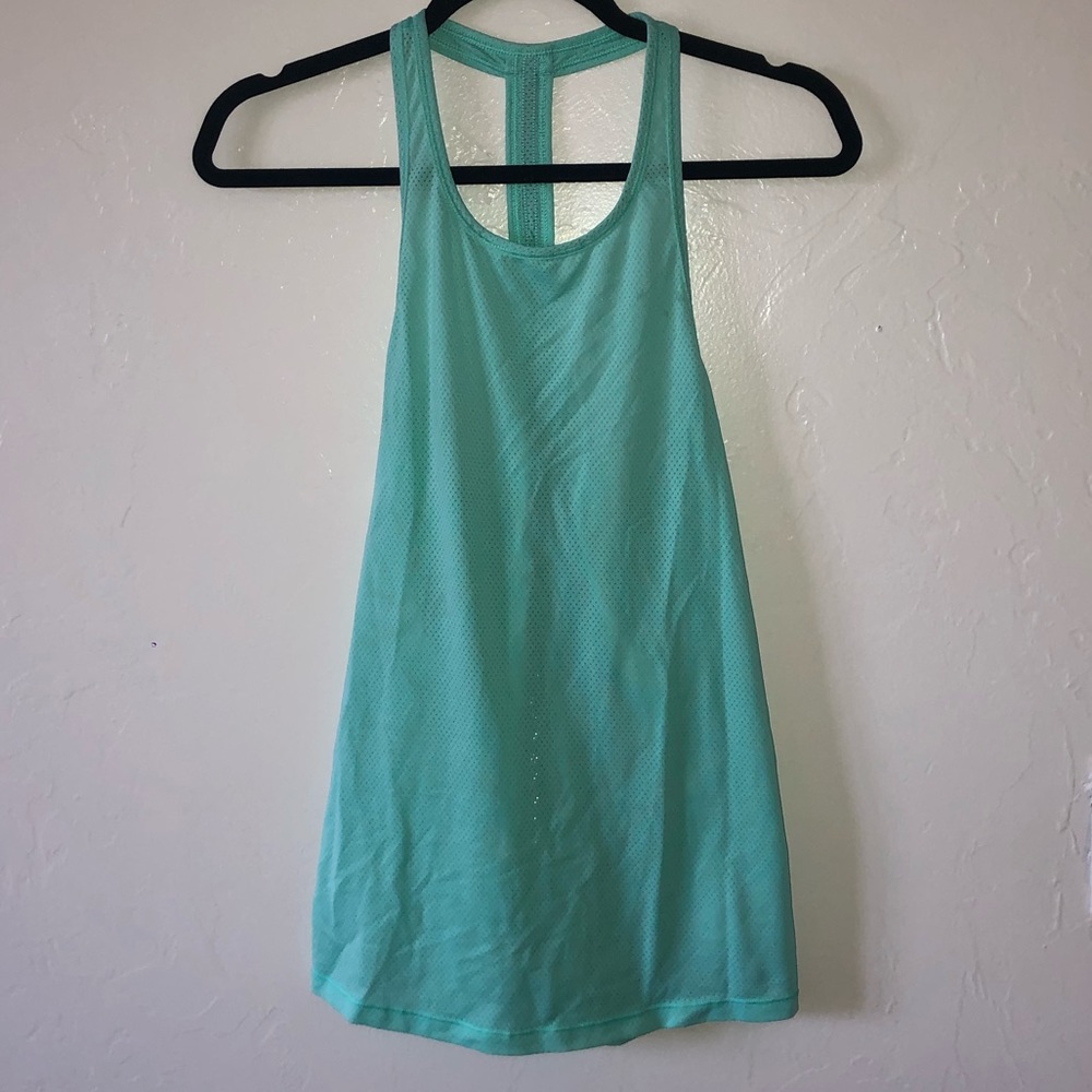 VS workout top